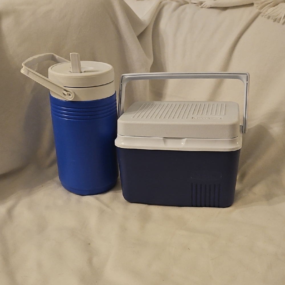 Coleman Blue Water Bottle and Cooler Set